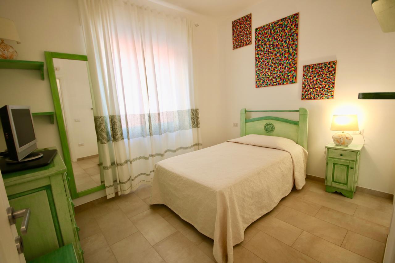Casa Degli Ospiti Hotel Olbia Exterior photo